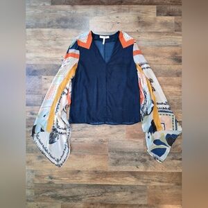 BCBGMAXAZRIA Runway Women's Bell Sleeve Y2K Style Flowy Mixed Print Blouse Small